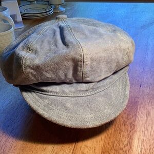Vintage Liz Claiborne Blue Suede Paneled Newsboy Cap Brimmed Hat